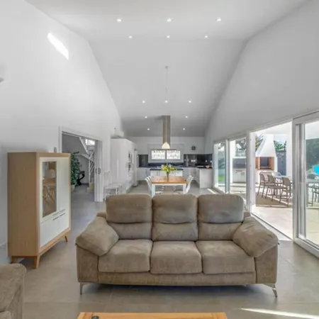 Son Blanc Villa *